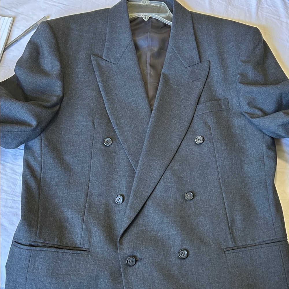 Pierre Balmain blazer vintage in size 42L 100% wool